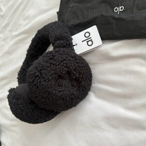 ALO Black Fuzzy Sherpa Earmuffs